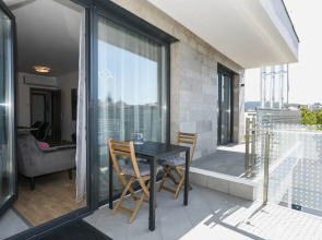 Elisabeth Downtown Apartments by UrbanRent