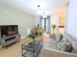 Cabot Mews Apartment 1