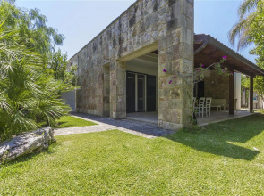 Villa with garden in Torre dell'Orso-Villa Ray