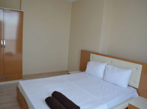 Hill Suites