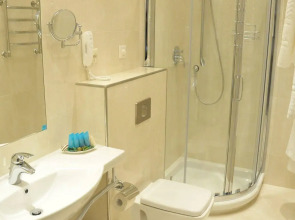 Отель Вэйлер