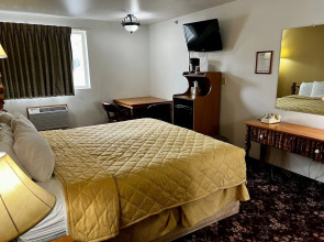 Buffalo Bill's Antlers Inn