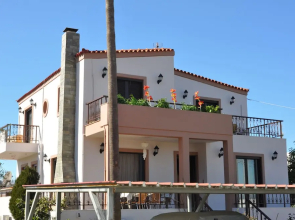 Anastasias House, Zipari