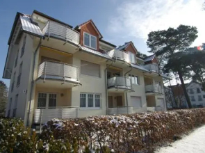 Ferienwohnung Christiane in der Villa zum Kronprinzen direkt gegenüber der SaarowTherme