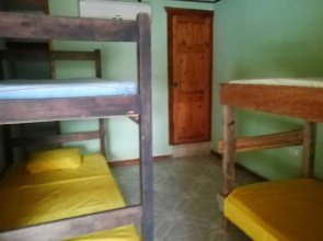 Posada Alroma - Hostel