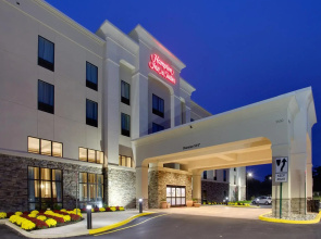 Hampton Inn & Suites Philadelphia/Bensalem