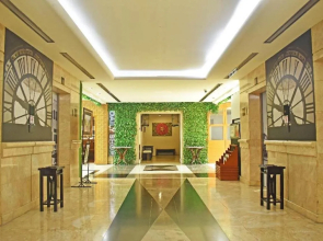 Surabaya Suite Hotel