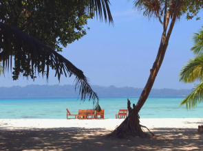 Gold Star Beach Resort - Havelock Island