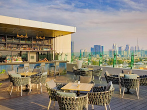 Element Al Mina, Dubai