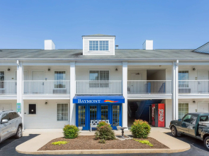 Howard Johnson Evansville East
