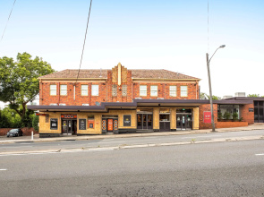 Nightcap at Pymble Hotel
