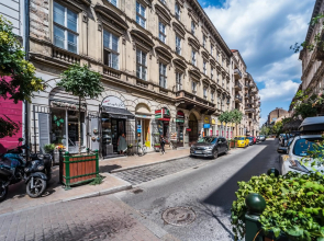 Király 28-1 Entire Aircon Center Apartment