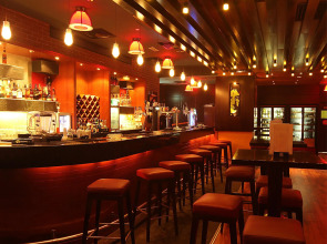 Отель Citymax Al Barsha at the Mall