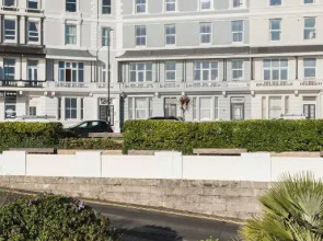 The Smugglers Retreat