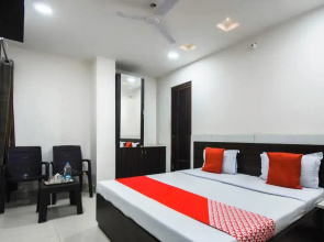 Shangri La Inn by OYO Rooms