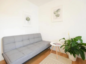 Peaceful Studio Apartment near Center