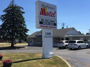 Mayflower Motel