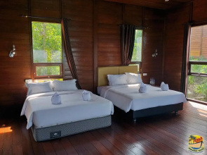 Noah Maratua Resort