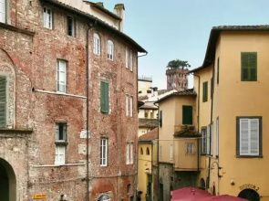 Appartamento Fillungo 167