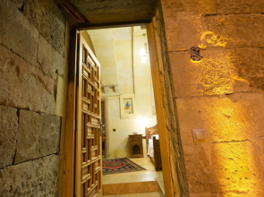 Vineyard Cave Hotel