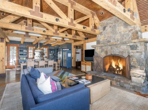 Back Door Ski In/out Fireplace, Hot Tub, Huge Views Alpine Luxury At Copper Hollow 6 Bedroom Home by RedAwning