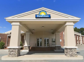 Days Inn & Conference Center - Bridgewater