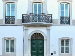 Ria Formosa Vista Duplex Charm in Downtown Faro
