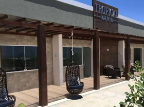 Tropical Mar Hotel