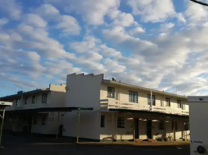 Bings Motel