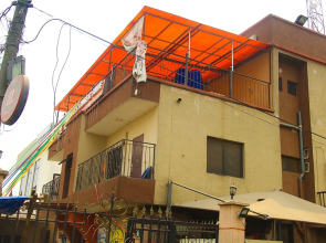 New Travellers Lodge & Suite