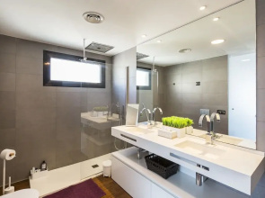 Residence by G Villa Bellavista