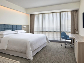 Four Points by Sheraton Surabaya, Pakuwon Indah
