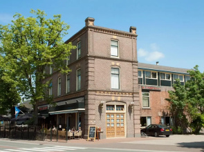 Hotel de Roode Leeuw