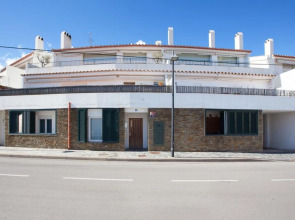 Akira Flats Cadaqués Sa Guarda