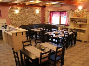 Holiday Home Bozac (VOJ100)