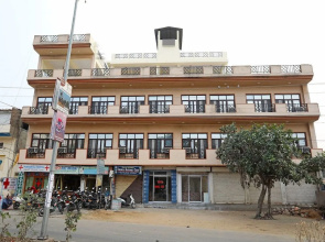 OYO 10334 Hotel Goyal INN