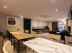 Brown Dot Hotel Hadan