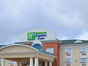 Holiday Inn Express Hotel & Suites Edson by IHG