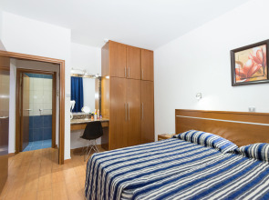 Loutsiana Hotel Apts