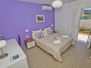 Violeta Hvar