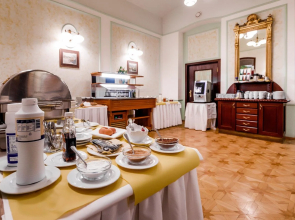 Hotel Heluan