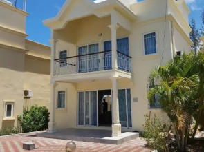 Villa In Calodyne