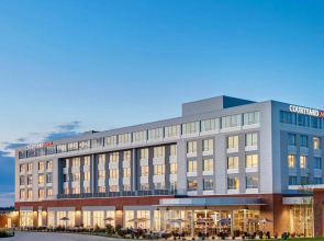 Courtyard by Marriott Erie Bayfront