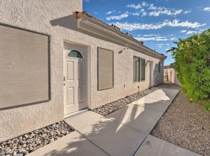 Pool & Game Room: Pet-friendly Lake Havasu Gem