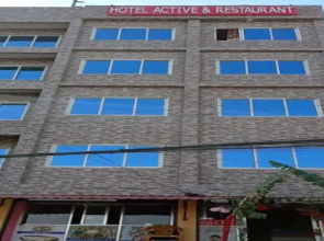 MeroStay 018 Hotel Active and Restaurant