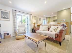 Hearnesbrook Barn , Emsworth