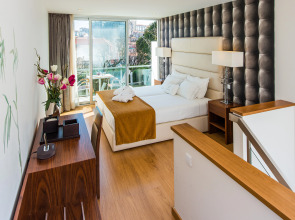 Oca Vitória Village