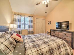 Sunny Sapphire Townhome w/ Resort Amenities!
