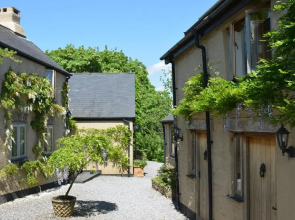Kerswell Farmhouse