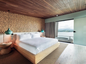 The Brown, Guatape, Autograph Collection